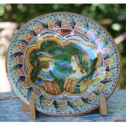 Deruta ceramic furnishing plate, with 2 vintage characters