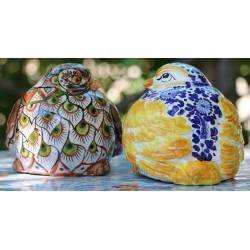 Deruta ceramic bird, hand painted